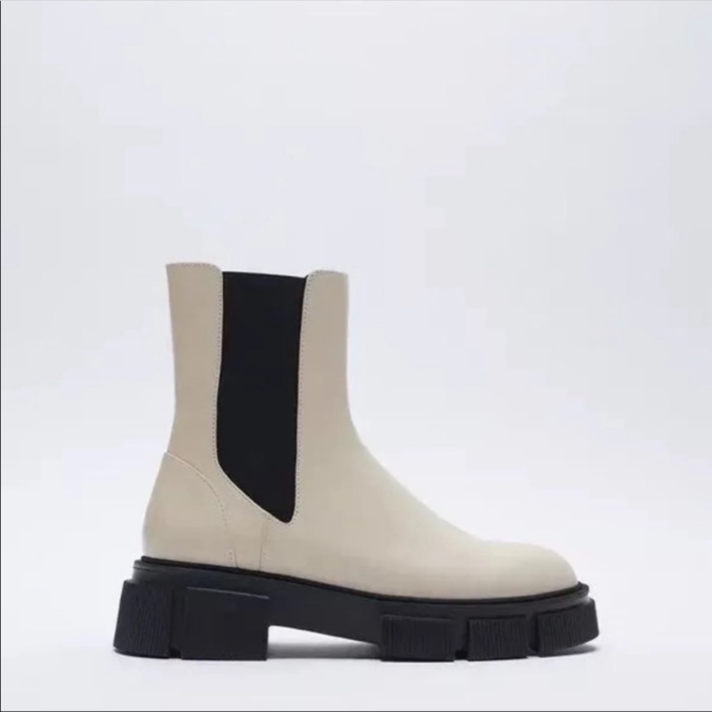 ZARA Lug Off White Boots NWT